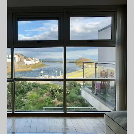 Amazing View! Overlooking Spanish Arch And Parking