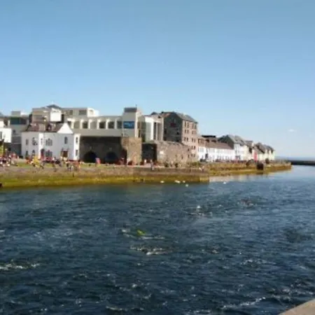 Appartement Amazing View! Overlooking Spanish Arch And Parking Galway